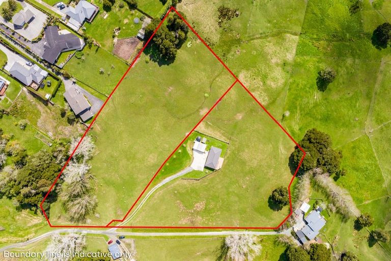 Photo of property in 31-33 Nikau Lane, Maungaturoto, 0520