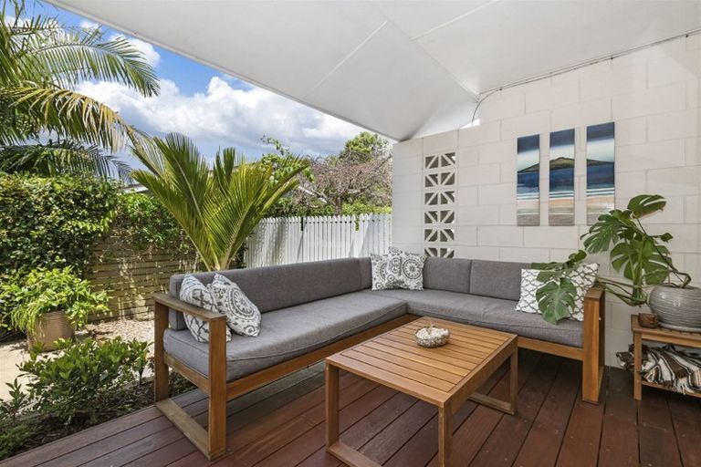 Photo of property in 4/17 Church Street, Devonport, Auckland, 0624