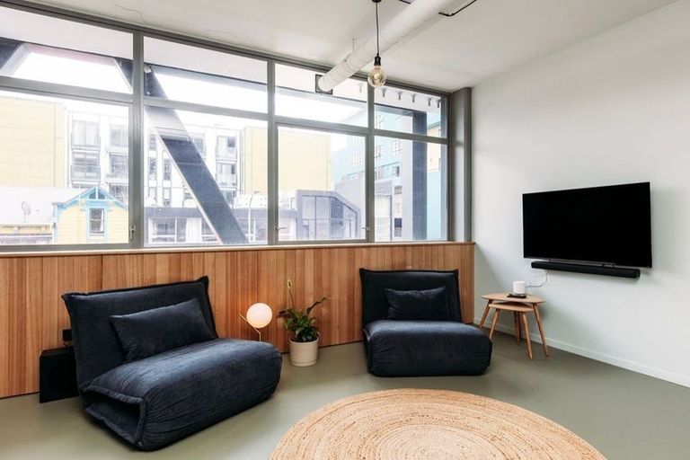 Photo of property in Rostrevor House, 130 Vivian Street, Te Aro, Wellington, 6011