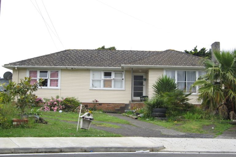 Photo of property in 12 Derrett Place, Mangere Bridge, Auckland, 2022