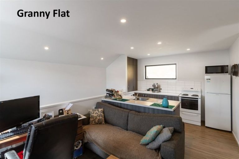 Photo of property in 68 Myles Way, Lower Shotover, Queenstown, 9304