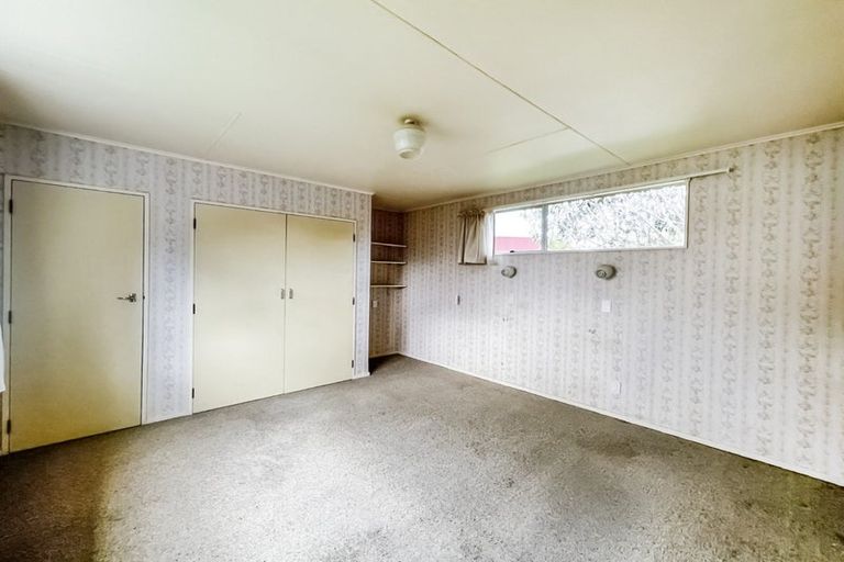 Photo of property in 6 Eton Place, Terrace End, Palmerston North, 4410