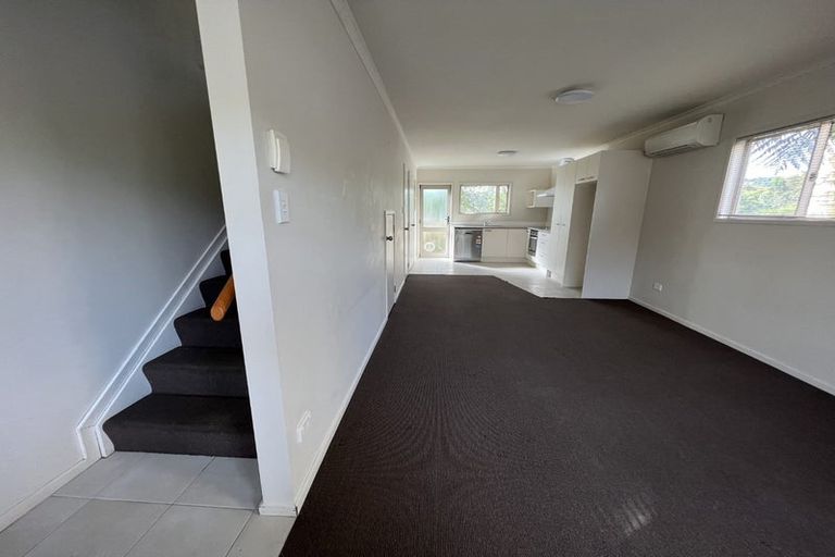 Photo of property in 25/94 Glengarry Road, Glen Eden, Auckland, 0602