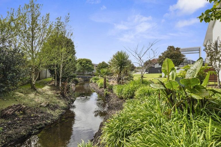 Photo of property in 37 Aratapu Street, Waitara, 4320