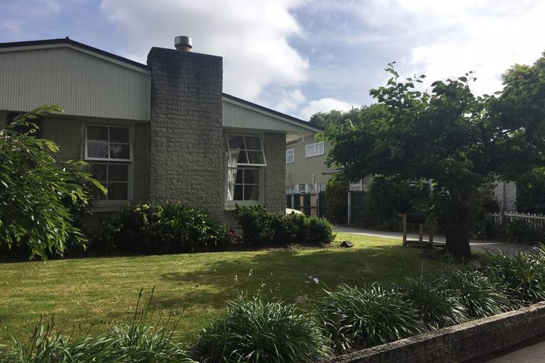 Photo of property in 63 Parkstone Avenue, Ilam, Christchurch, 8041