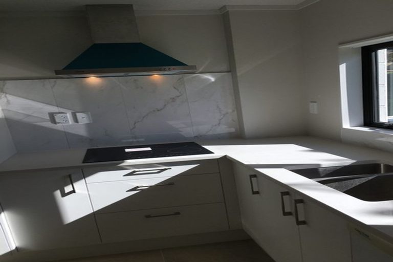 Photo of property in 64 Mayfair Crescent, Mairangi Bay, Auckland, 0630