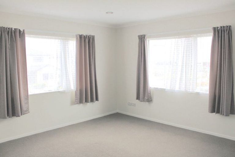 Photo of property in 35 Arranmore Drive, Flat Bush, Auckland, 2019