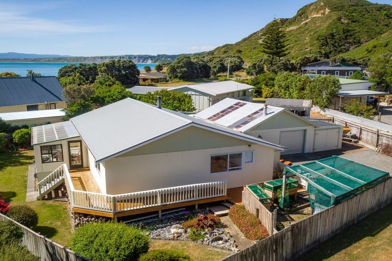 Photo of property in 17 Te Miha Crescent, Cape Palliser, Featherston, 5772