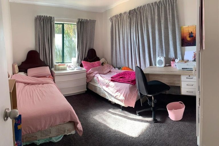 Photo of property in 11 Farmdale Court, Flat Bush, Auckland, 2019