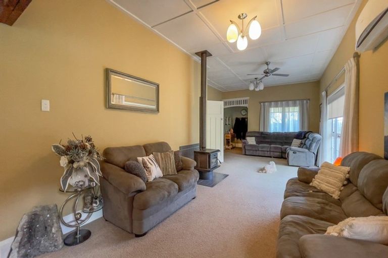 Photo of property in 16 Te Ana Lane, Thames, 3577