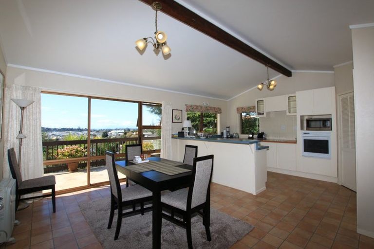 Photo of property in 80 Velma Road, Hillcrest, Auckland, 0627