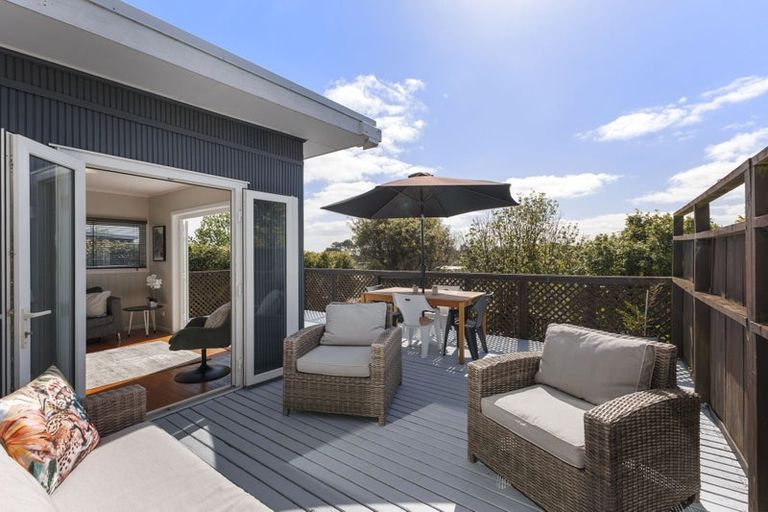 Photo of property in 230 Upper Harbour Drive, Greenhithe, Auckland, 0632