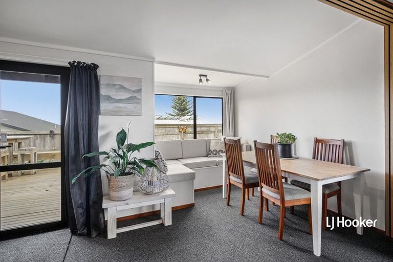 Photo of property in 19 Hanlen Avenue, Waihi Beach, 3611