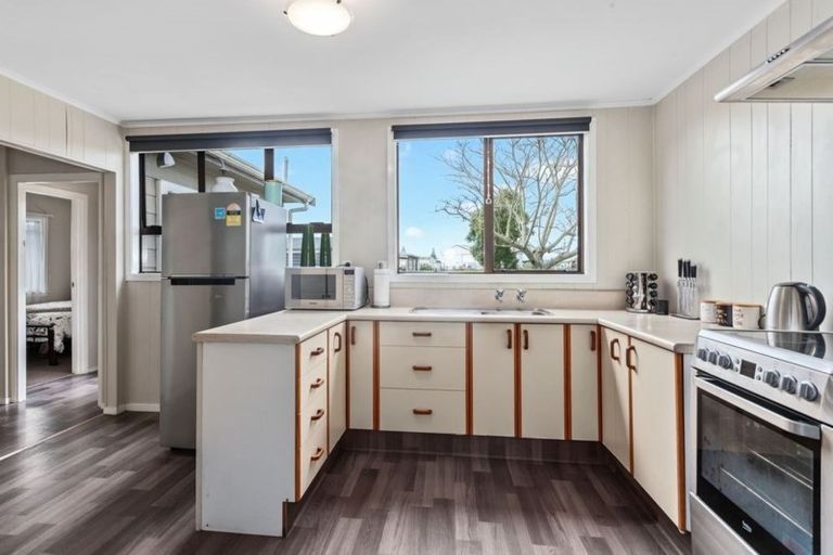 Photo of property in 90 Main Street, Edgecumbe, 3120