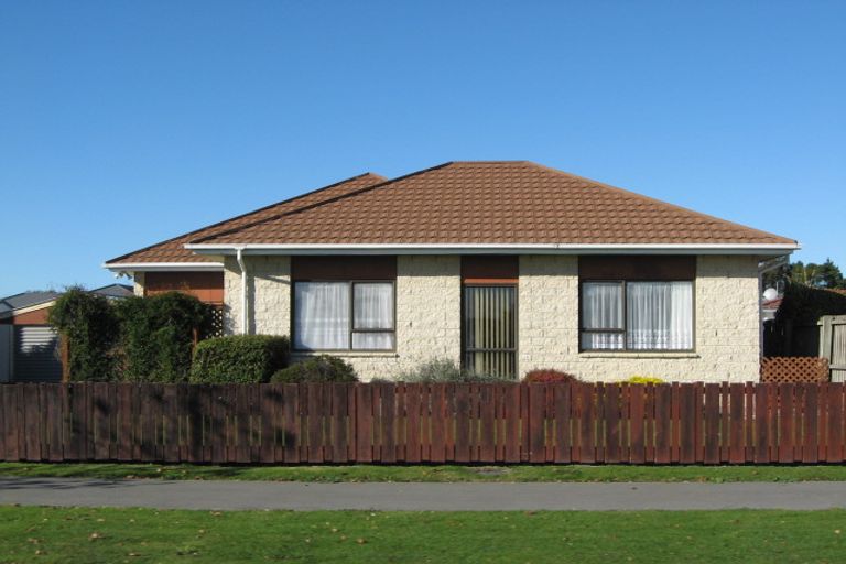 Photo of property in 7 Halligan Place, Belfast, Christchurch, 8051