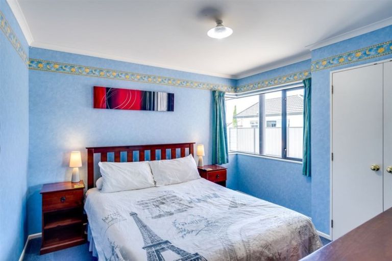 Photo of property in 7 Forbury Way, Taradale, Napier, 4112