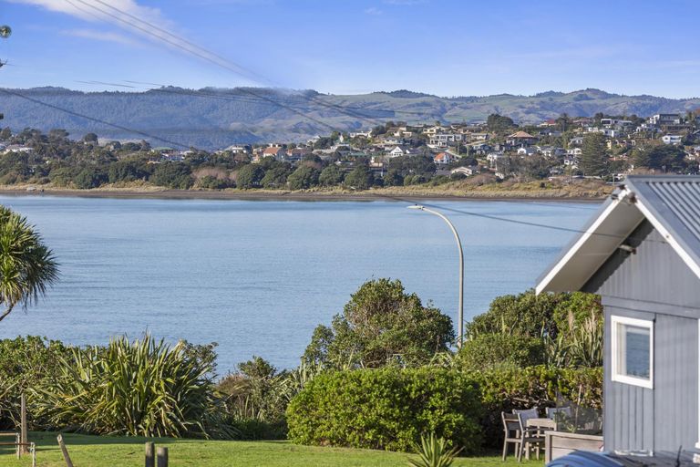 Photo of property in 6 Wainamu Road, Raglan, 3297