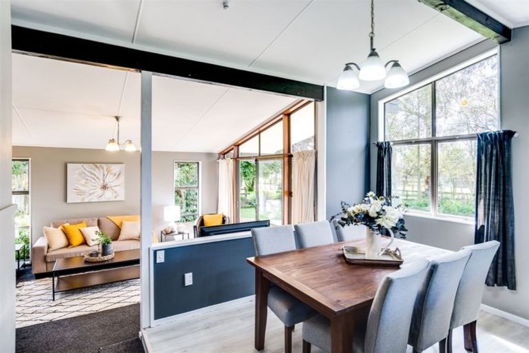 Photo of property in 22 Shanly Street, Waipawa, 4210