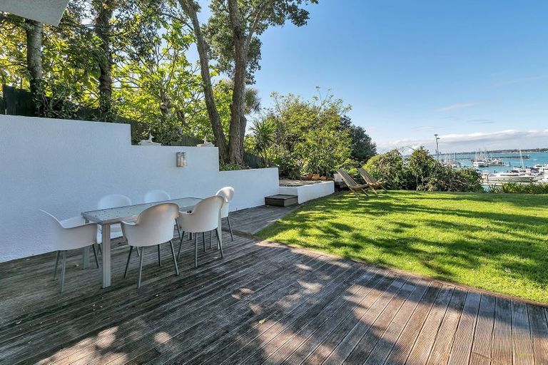 Photo of property in 2/7 London Street, Saint Marys Bay, Auckland, 1011