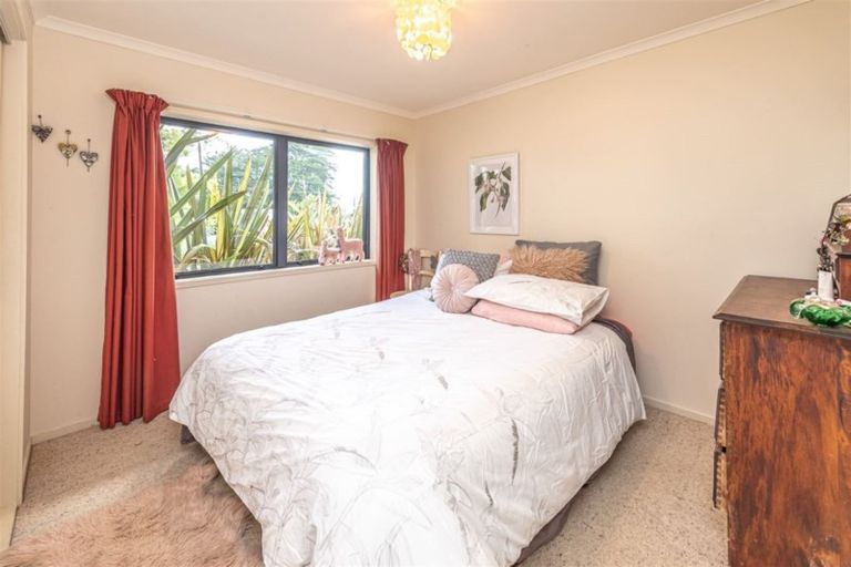Photo of property in 415 Makirikiri Road, Marton, 4789