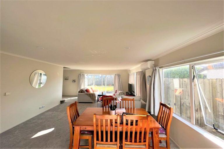 Photo of property in 21 Calumet Way, Takanini, 2112