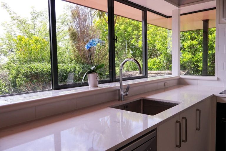 Photo of property in 18 Ander Place, Takapuna, Auckland, 0622