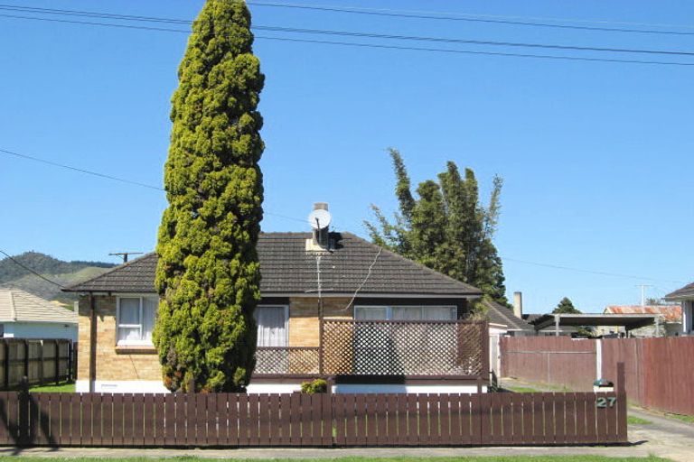 Photo of property in 27 Rotowaro Road, Huntly, 3700