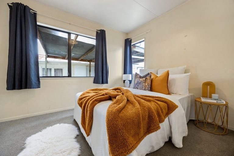 Photo of property in 6a Mahana Road, St Andrews, Hamilton, 3200