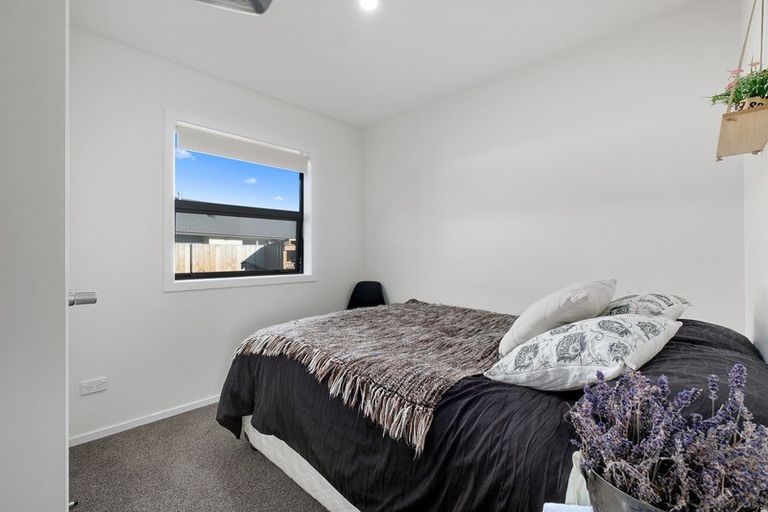Photo of property in 5 Mallard Street, Albert Town, Wanaka, 9305