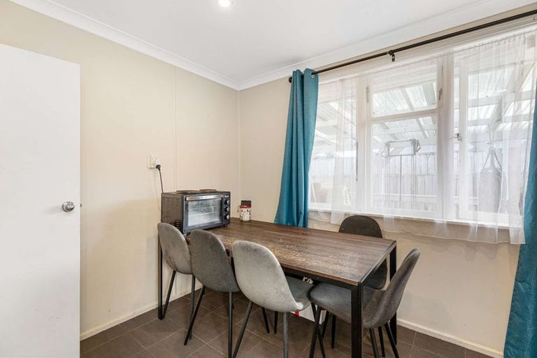 Photo of property in 75b Tabitha Crescent, Henderson, Auckland, 0612