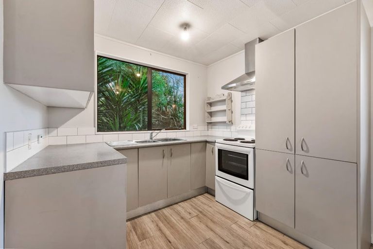 Photo of property in 3/17 Glen Road, Ranui, Auckland, 0612