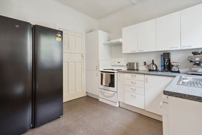 Photo of property in 51 Farnham Street, Mornington, Wellington, 6021