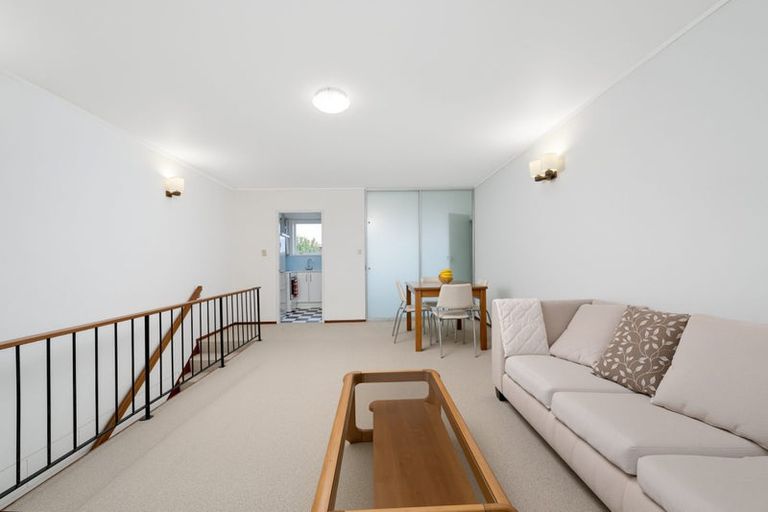 Photo of property in 10/48 Mcleod Road, Henderson, Auckland, 0612