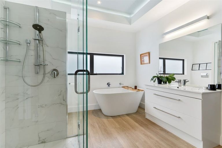 Photo of property in 7 Ian Place, Waihi Beach, 3611