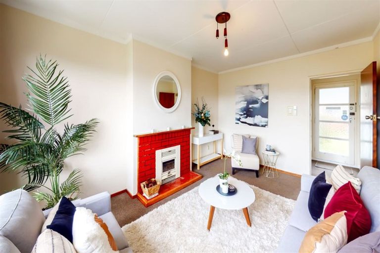Photo of property in 15 Grierson Street, Naenae, Lower Hutt, 5011