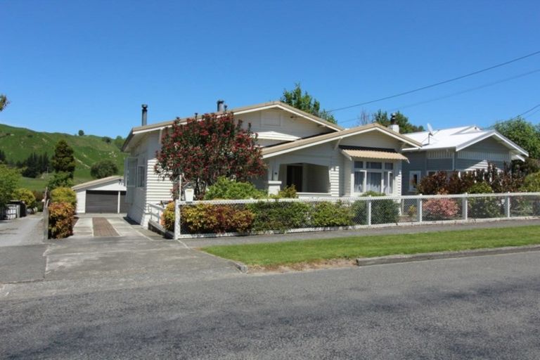 Photo of property in 27 Kaka Road, Taihape, 4720