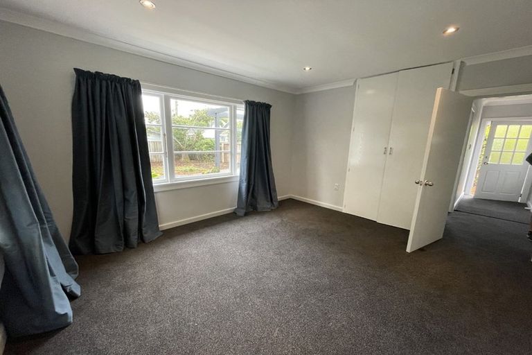 Photo of property in 1/25 Aorangi Road, Bryndwr, Christchurch, 8053