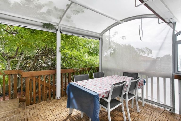 Photo of property in 30 Sturm Avenue, Massey, Auckland, 0614