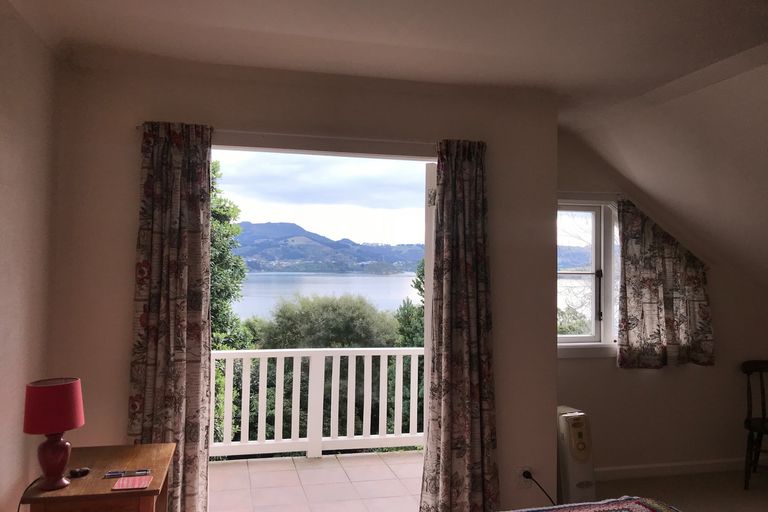 Photo of property in 8 Moerangi Street, Broad Bay, Dunedin, 9014