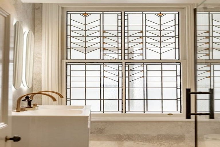 Photo of property in 65 Marine Parade, Herne Bay, Auckland, 1011