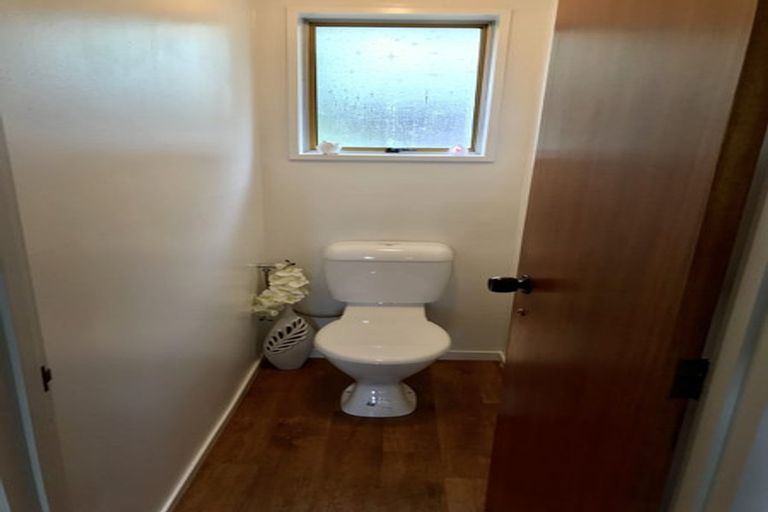 Photo of property in 1/3 Binstead Place, Avondale, Christchurch, 8061