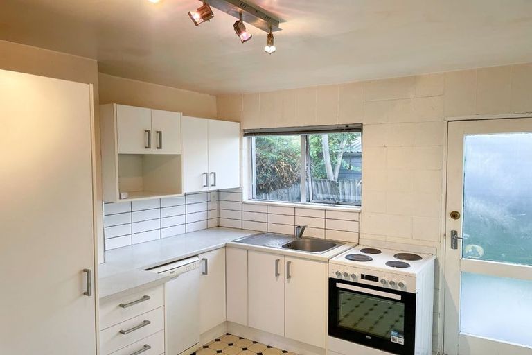 Photo of property in 5/7 Brockworth Place, Riccarton, Christchurch, 8011