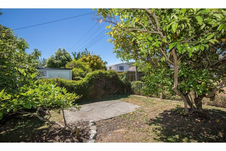 Photo of property in 26 Biddle Crescent, Taita, Lower Hutt, 5011
