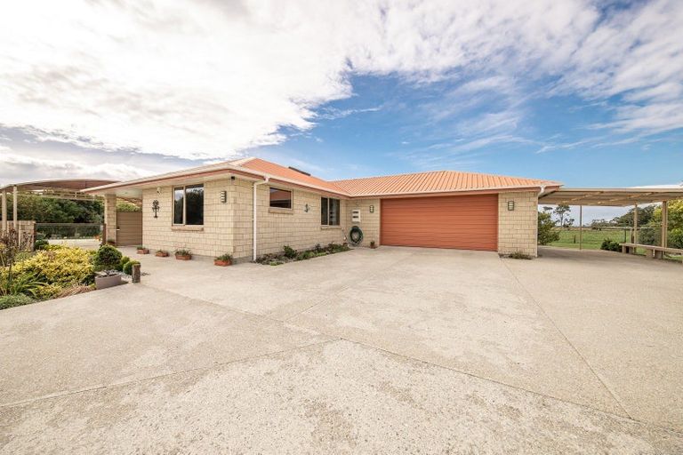 Photo of property in 294 Cape Foulwind Road, Carters Beach, Westport, 7892
