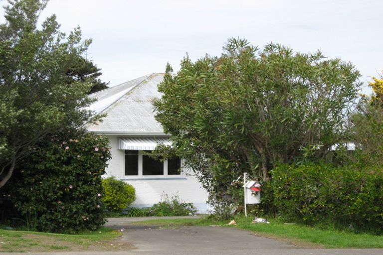 Photo of property in 28 Totara Street, Tawhero, Whanganui, 4501