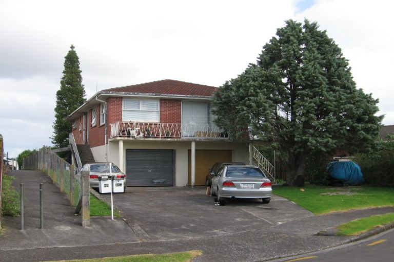 Photo of property in 25 Poinsettia Place, Henderson, Auckland, 0610