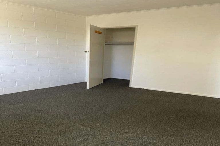 Photo of property in 16 Birdwood Road, Pukekohe, 2120