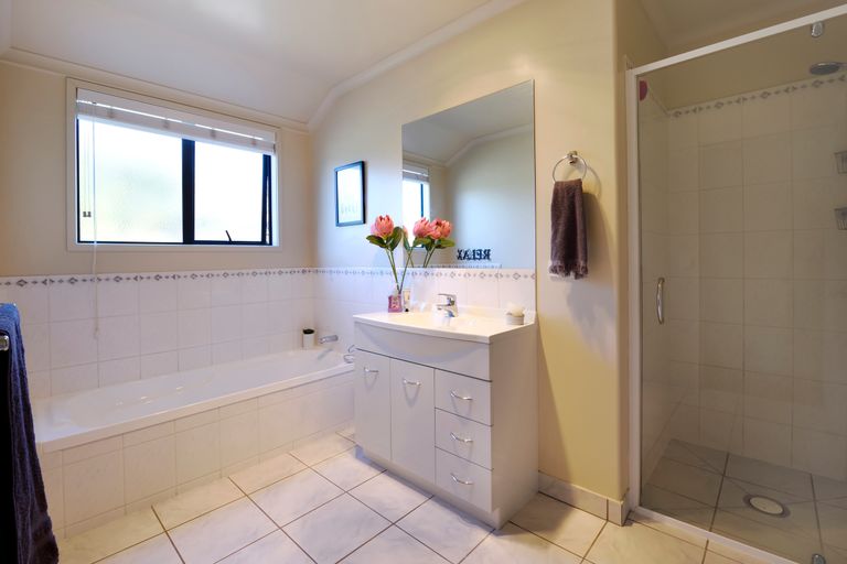 Photo of property in 35 Hollybush Drive, Brightwater, 7022