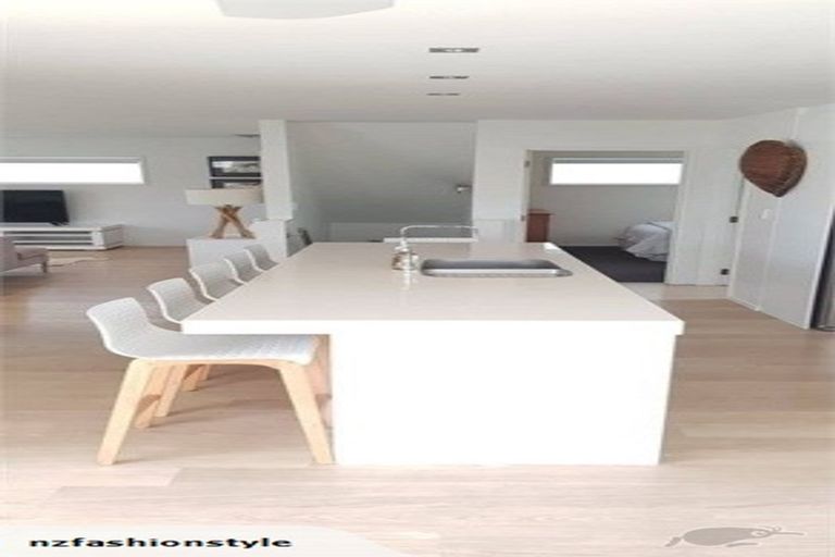 Photo of property in 11 Lagoon Way, Omaha, 0986