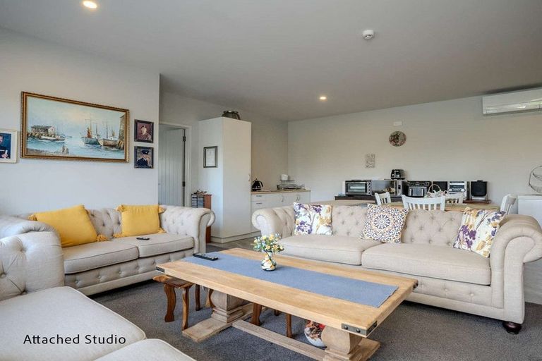 Photo of property in 77 Skudders Beach Road, Kerikeri, 0294